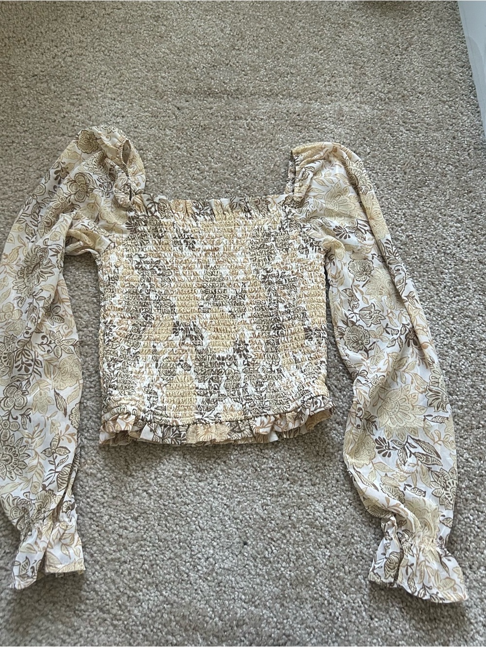 Smocked Long Sleeve Floral Crop Top in Cream and Tan